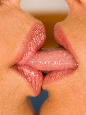 Очаровашки девушки вылизываются